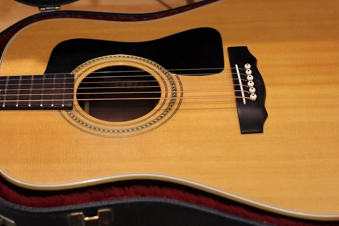 Cozad Guitars - Makeover - 1994 Guild DV-52 NT