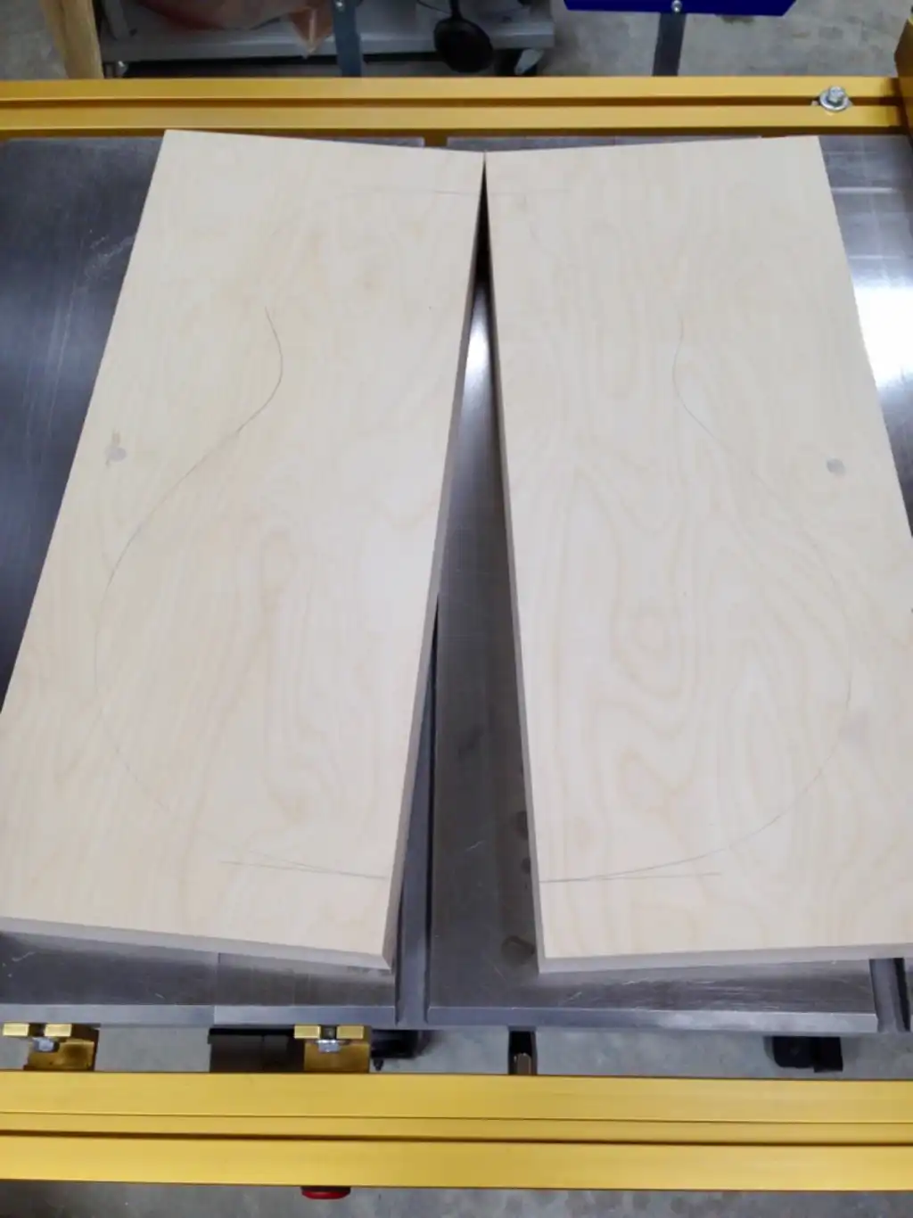 Cozad Guitars - Mold Block Halved