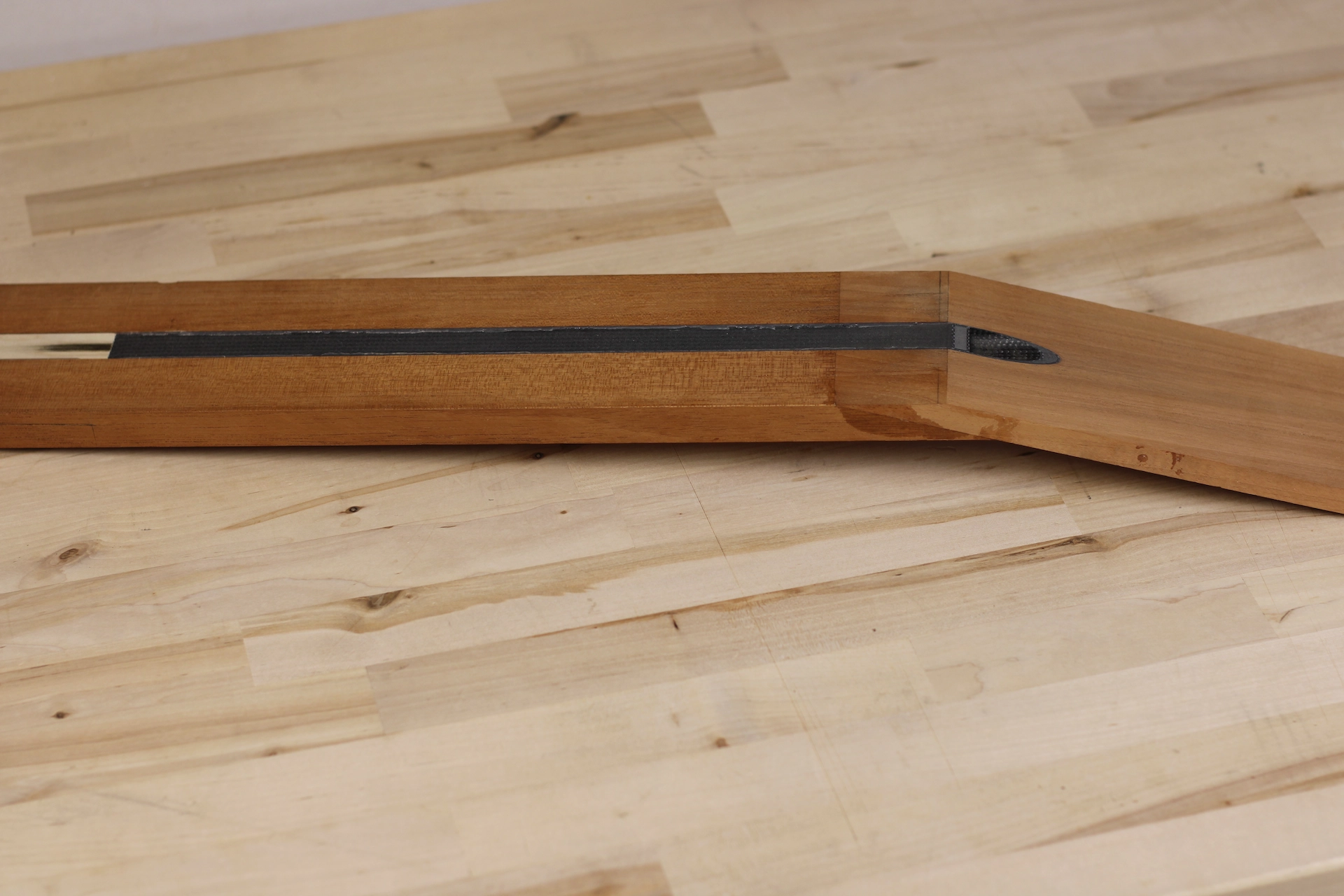 Cozad Guitars - D-Tube Scarf Joint
