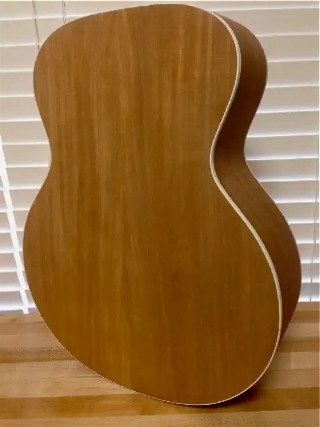 Cozad Guitars - Mahogany Back and Sides