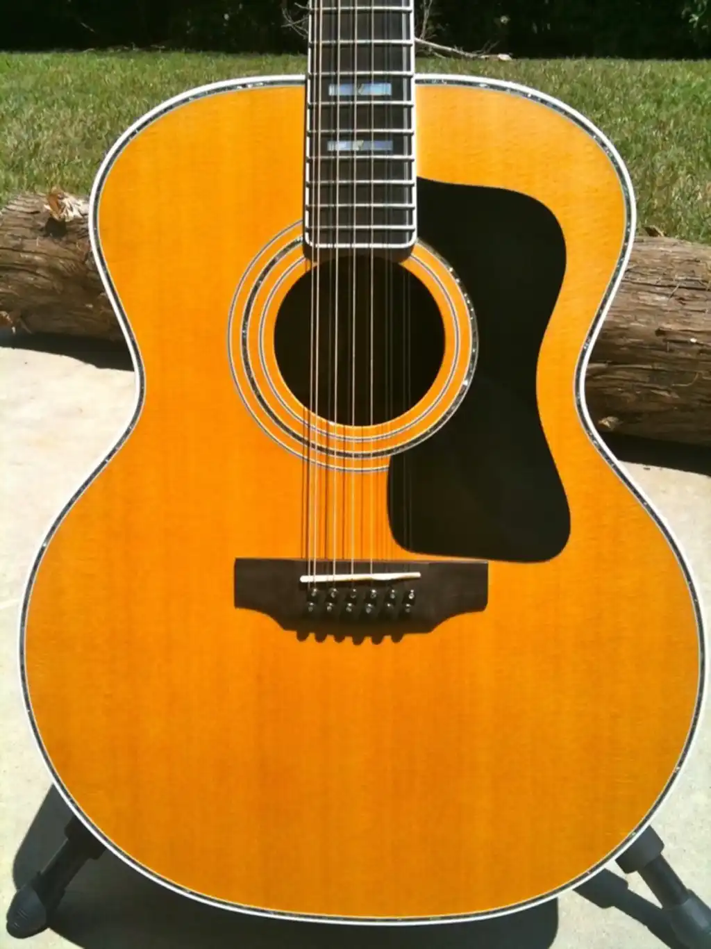 Cozad Guitars - Renewed 1976 Guild F-512 Front