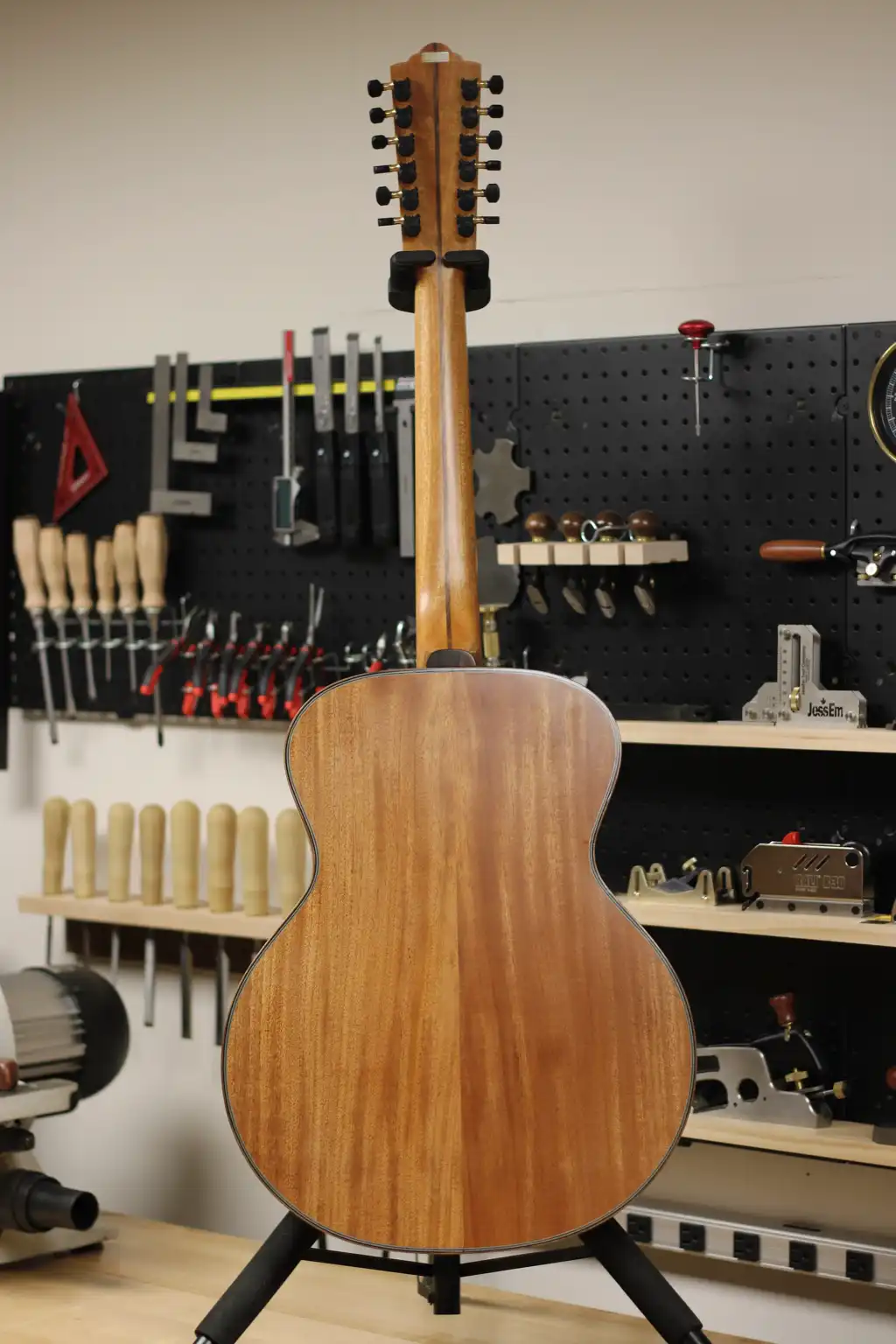 Cozad Guitars - Re-imagined 1975 Guild F-212 Back