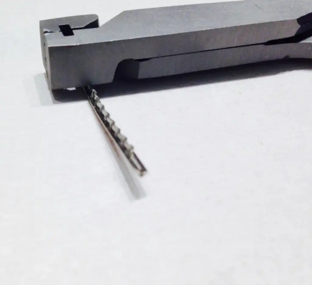 Cozad Guitars - Fret Tang Crimper