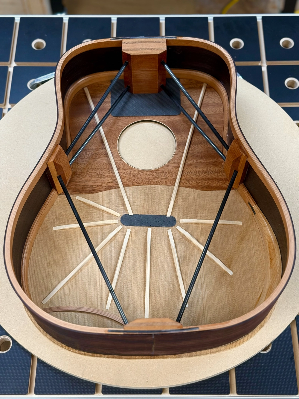 Cozad Guitars Inside the Turbo-D