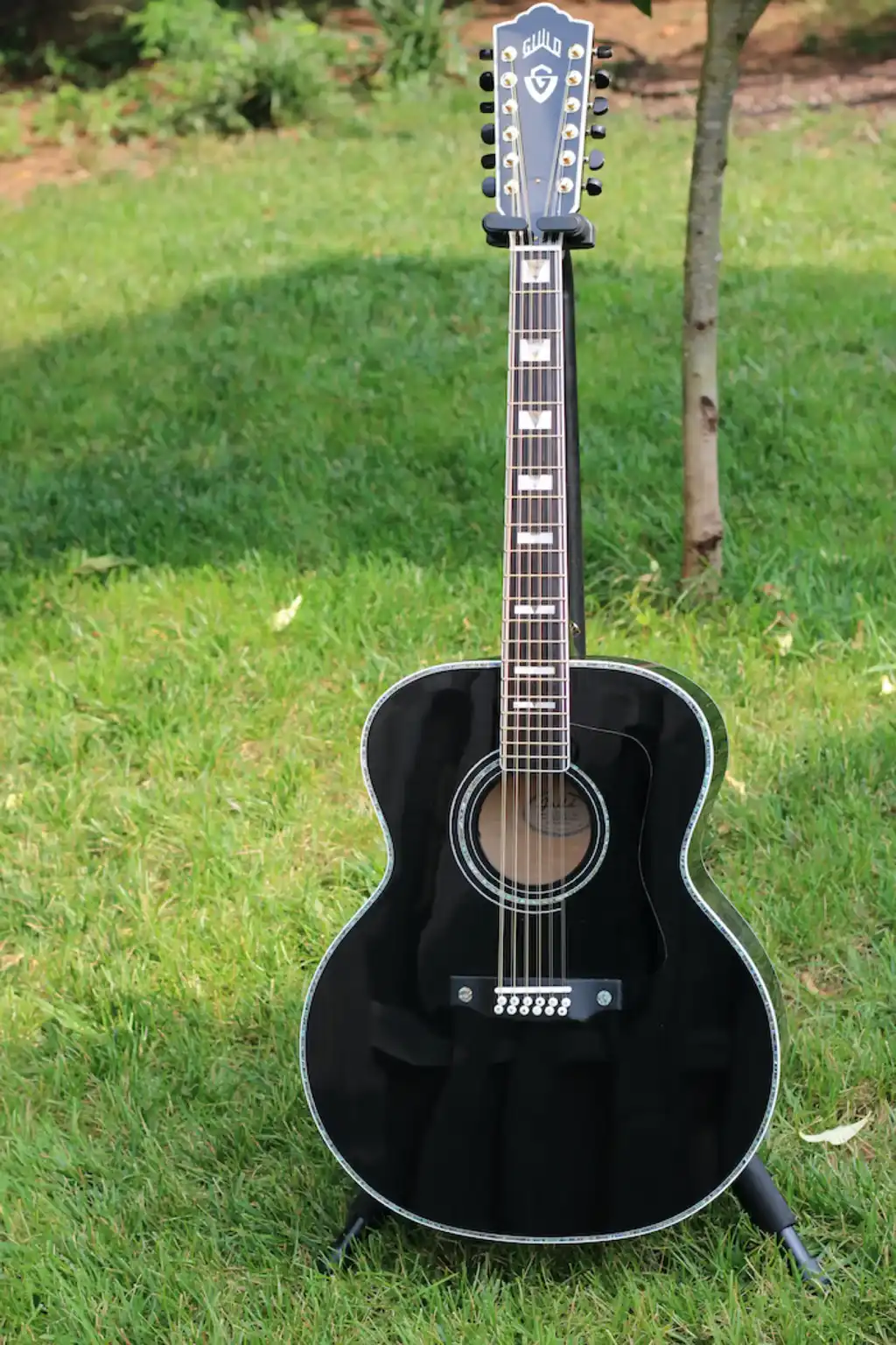 Cozad Guitars - Guild JF65-12 Front Outside