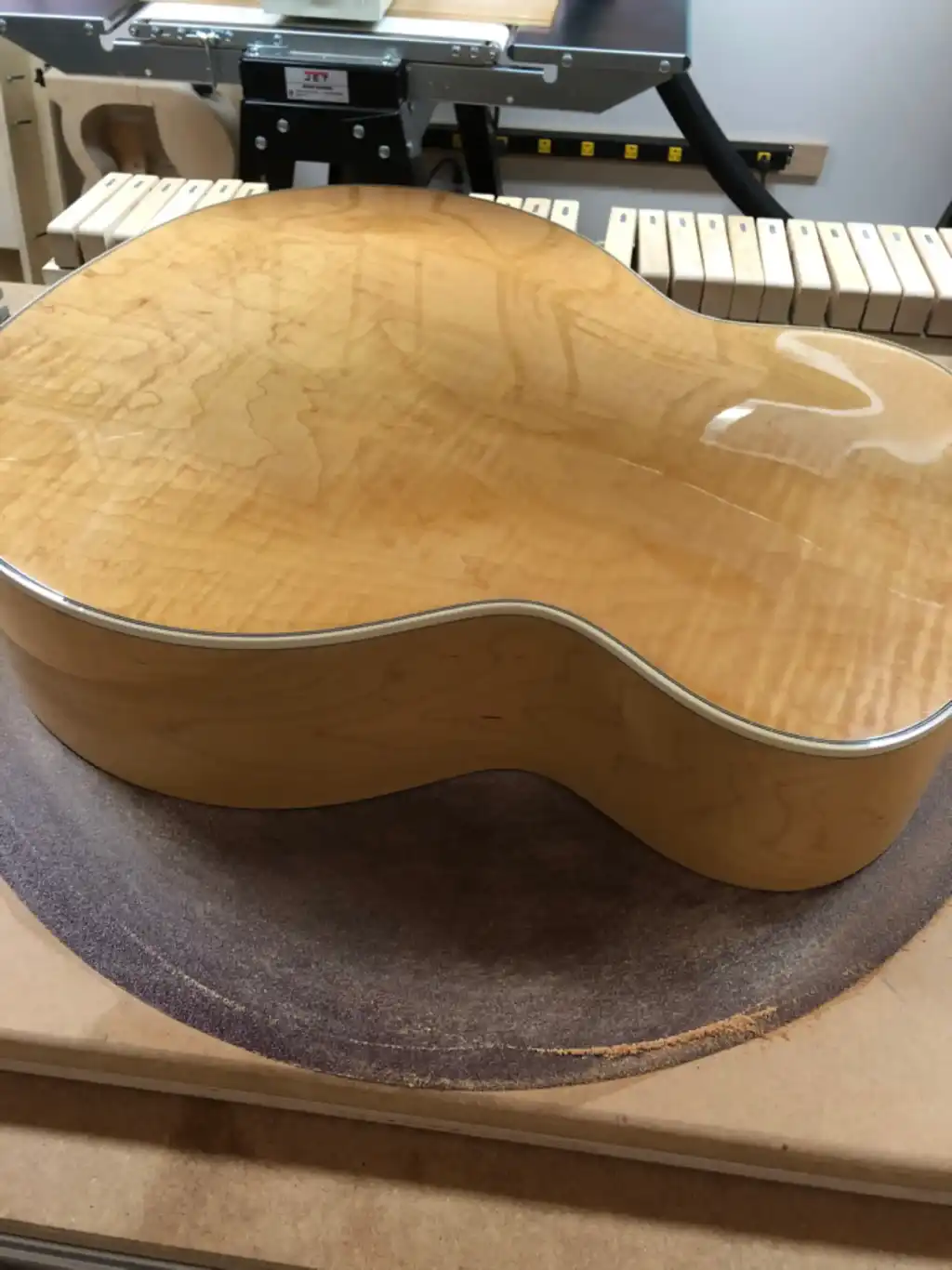 Cozad Guitars - Guild JF65-12 Radiusing the Kerfing, not the Sides